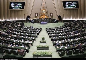 رسیدگی به 2 سوال از وزیر بهداشت در دستور کار مجلس