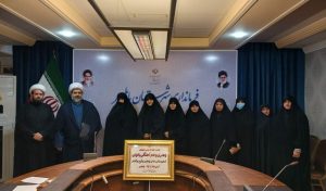 محور راهبری فرهنگی در محله‌ها و مساجد خواهند بود