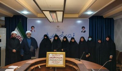 محور راهبری فرهنگی در محله‌ها و مساجد خواهند بود