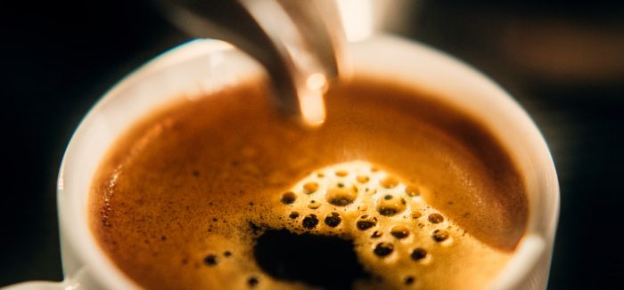 رابطه قهوه با استرس و اضطراب؛ «نقطه طلایی» مصرف چقدر است؟