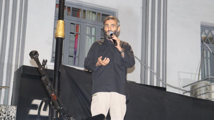 تنگه هرمز را با جانمان حفظ می‌کنیم/ جهان باید به چهارمین ابرقدرت نظامی دنیا سلام کند