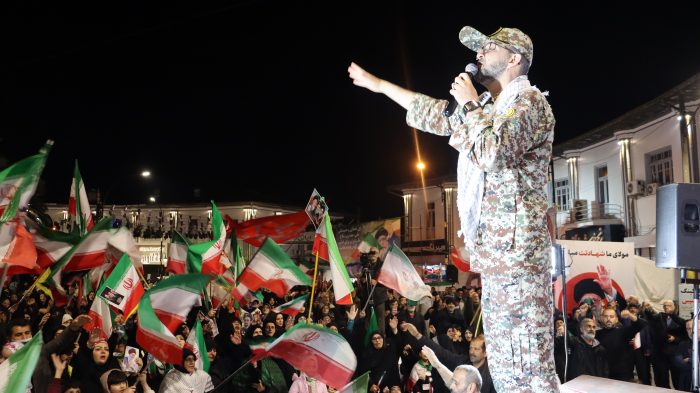 قرارِ ۴۹ در میدان شهدای بابلسر