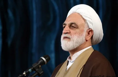 اژه‌ای: خائنین را قاطعانه مجازات می کنیم و از سرزنش ابایی نداریم