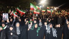 اقامه نماز استغاثه به امام زمان در بابلسر