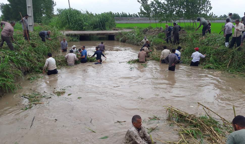 برداشت بی‌رویه معادن بلای جان کشاورزان